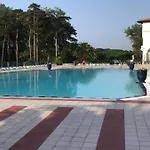 T2 Piscine Merveilleux Espace Naturel, Court De Tennis, Parking Gratuit Lejlighed