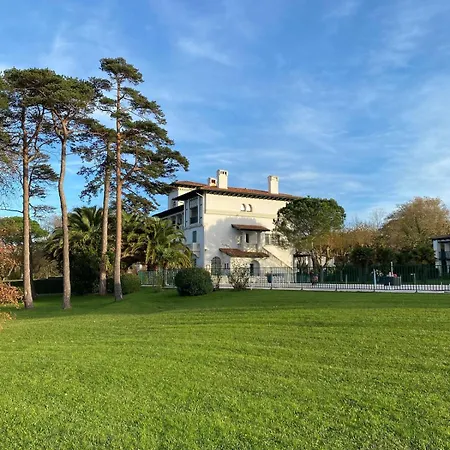 T2 Piscine Merveilleux Espace Naturel, Court De Tennis, Parking Gratuit Lejlighed