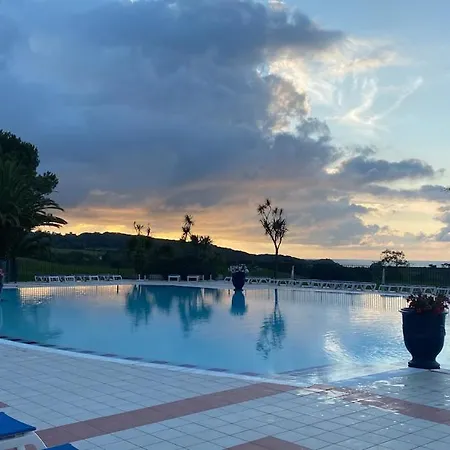 T2 Piscine Merveilleux Espace Naturel, Court De Tennis, Parking Gratuit *