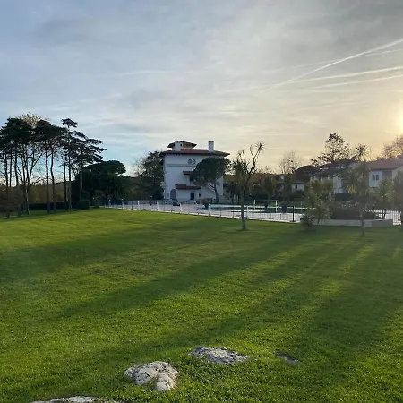 T2 Piscine Merveilleux Espace Naturel, Court De Tennis, Parking Gratuit Lejlighed Urrugne