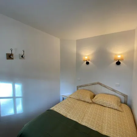 T2 Piscine Merveilleux Espace Naturel, Court De Tennis, Parking Gratuit Lejlighed