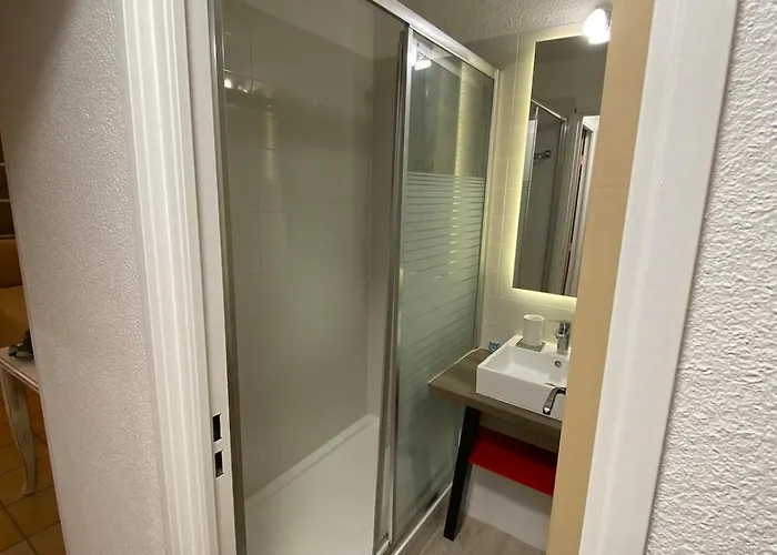 T2 Piscine Merveilleux Espace Naturel, Court De Tennis, Parking Gratuit Appartement Urrugne